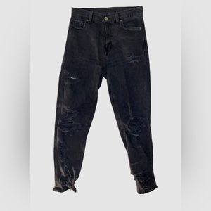 AE HIGH WAISTED BLACK RIPPED STRAIGHT LEG JEANS SIZE 0